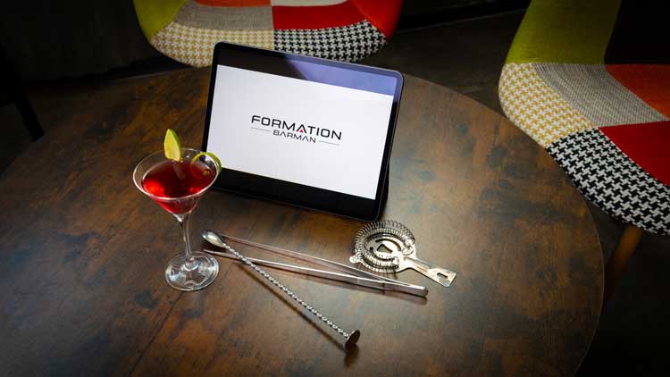DORMATION EN LIGNE POUR BARMAN EN RECONVERSION PROFESSIONNEL